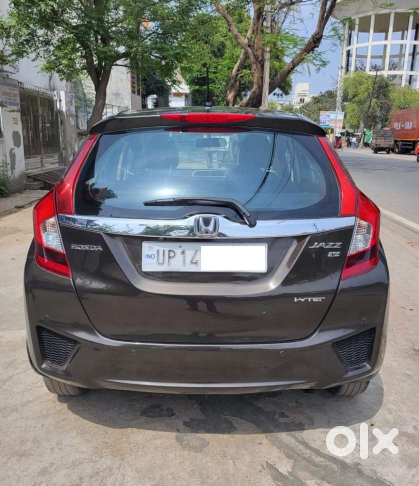 Honda Jazz V Mt Privilege, 2017, Petrol