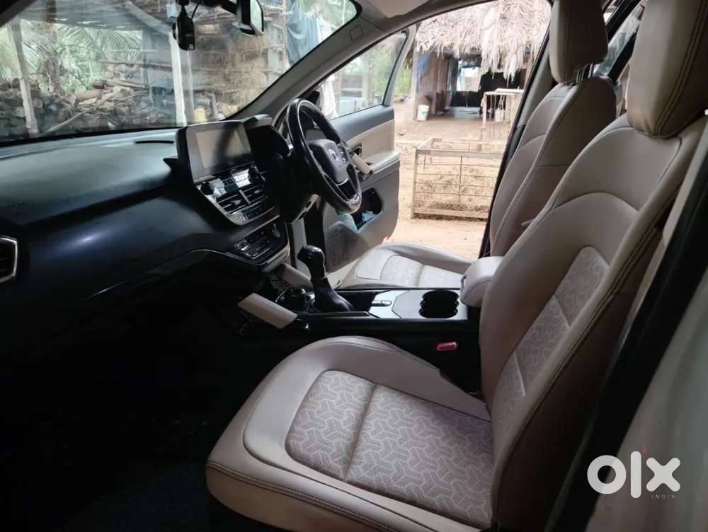 Tata Safari Xza Plus 6s Adventure In Full Condition