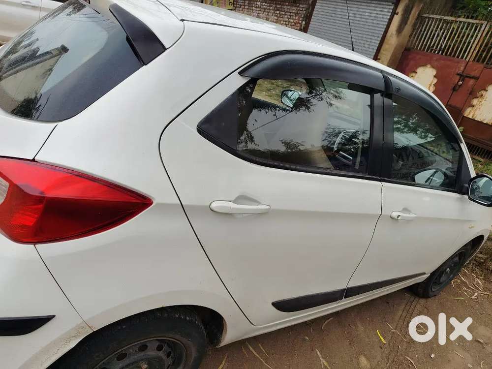 Tata Tiago Xt Sept. 2016 Manual All Original