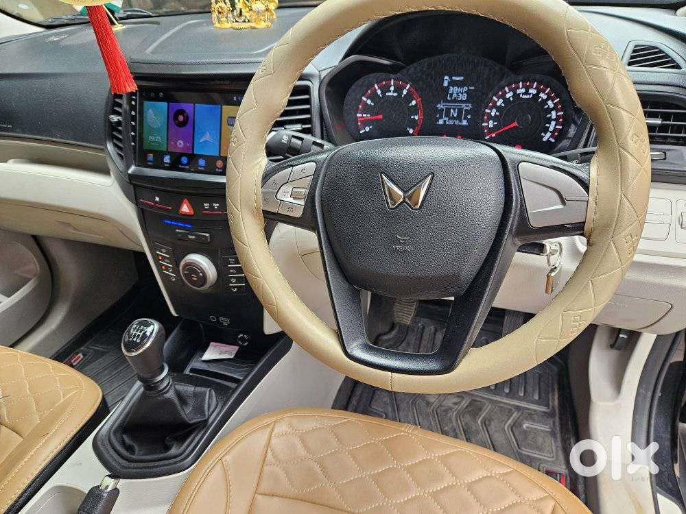 Mahindra Xuv300 W6, 2023, Petrol
