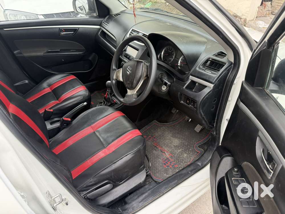 Maruti Suzuki Swift Vxi + Manual, 2016, Petrol