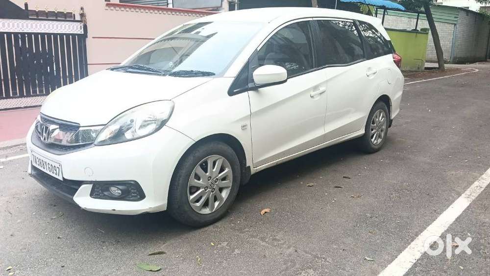 Honda Mobilio, 2014, Petrol