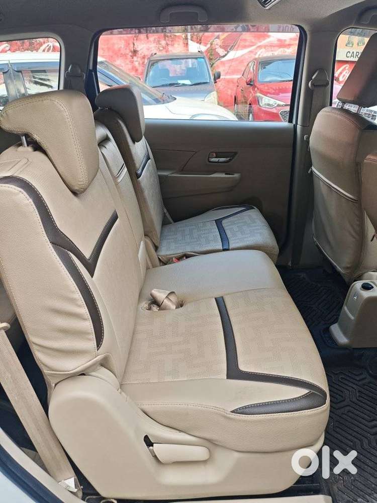Maruti Suzuki Ertiga Vxi (o) Cng, 2025, Petrol