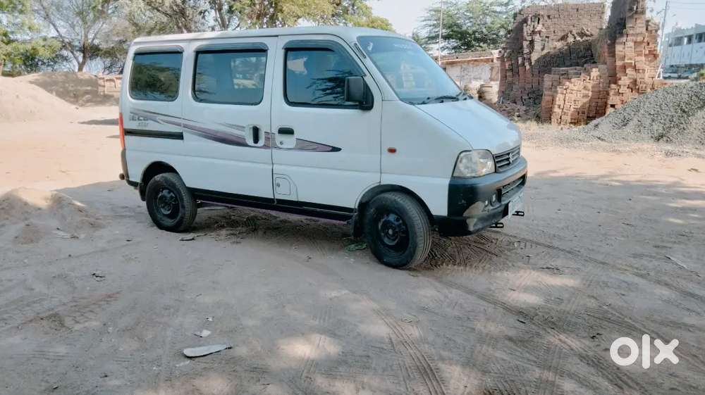 Maruti Suzuki Eeco 2014 Variant