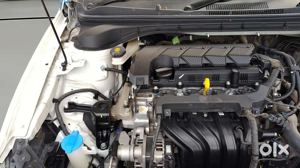 Hyundai Verna 1.5 Sx Petrol Mt, 2023, Petrol