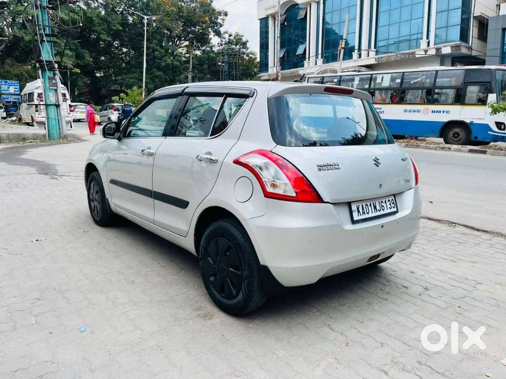 Maruti Suzuki Swift Vxi With Abs, 2014, Petrol