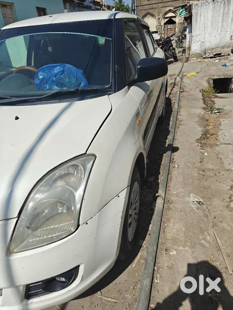 Maruti Suzuki Swift Dzire 2010