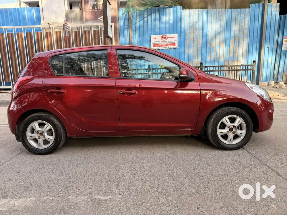 Hyundai I20 2010-2012 1.2 Sportz, 2011, Cng & Hybrids