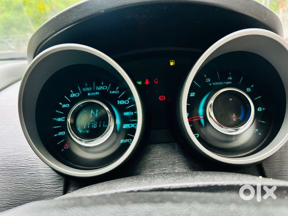 Mahindra Xuv500 2018 Diesel Well Maintained