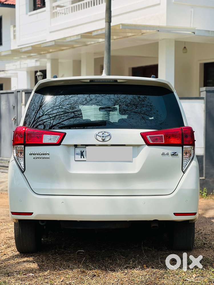 Toyota Innova Crysta 2.4zx Automatic, 2021, Diesel