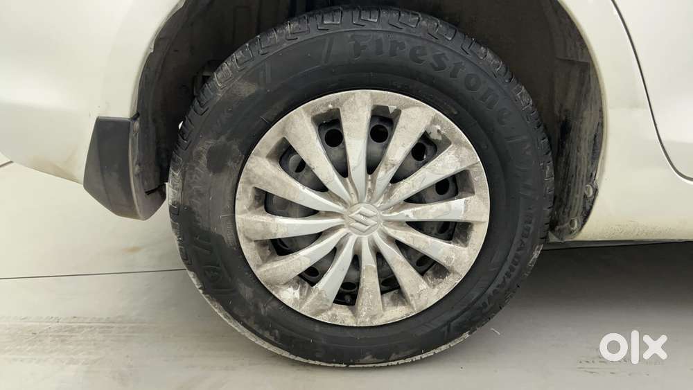 Maruti Suzuki Swift Dzire 1.3 Vxi, 2015, Petrol