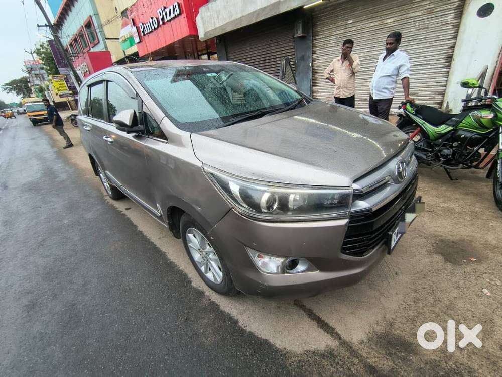 Toyota Innova Crysta [2020-ongoing] 2.4 Vx 8 Str, 2020