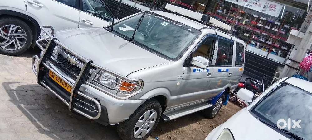 Chevrolet Tavera 2015 Diesel 220000 Km Driven