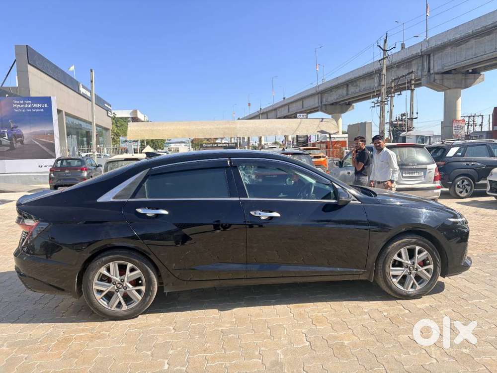 Hyundai Verna 2024 Sx 1.5 Mpi (black) – Excellent Condition