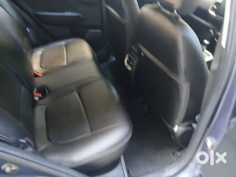 Hyundai Venue 2019 Petrol 35000 Km Driven