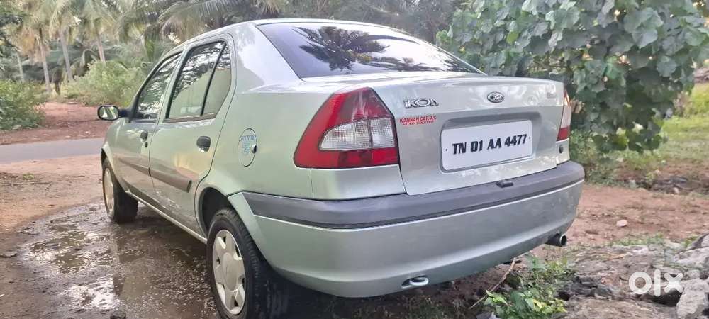 Ford Ikon 2006 Petrol