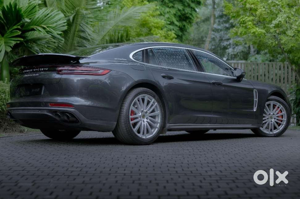 Porsche Panamera Turbo, 2018, Petrol