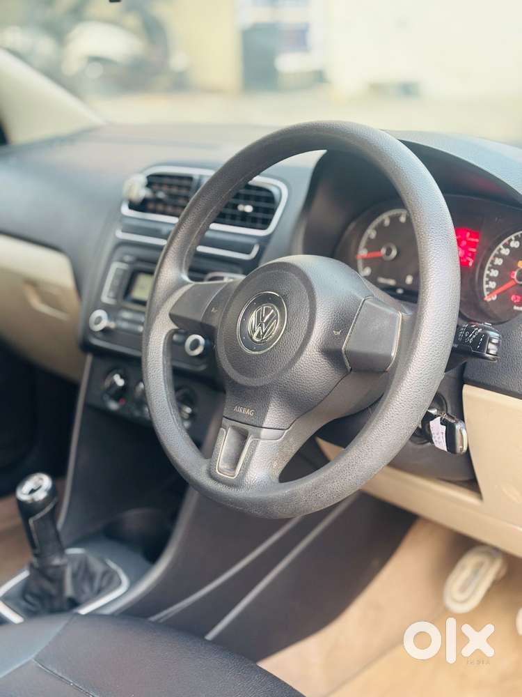 Volkswagen Polo 2009-2013 Petrol Highline 1.6l, 2012, Petrol