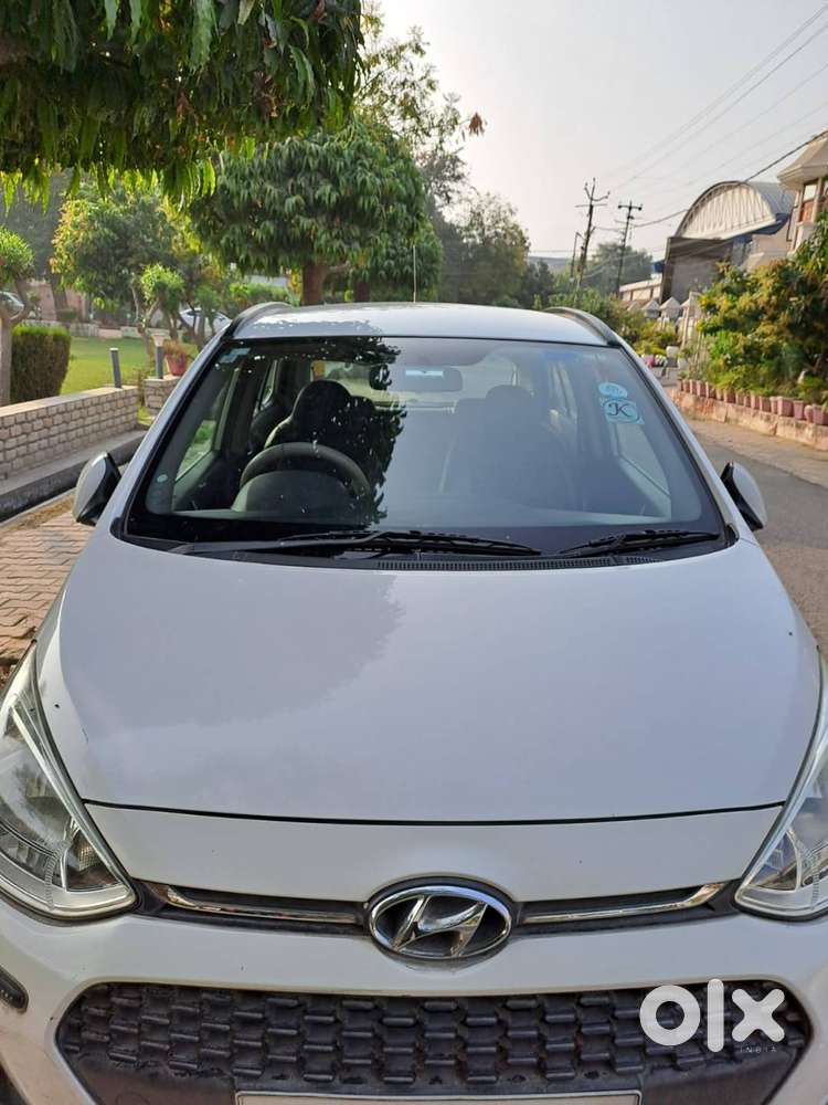 Grand I10 1.2 Sportz Very Well Maintained