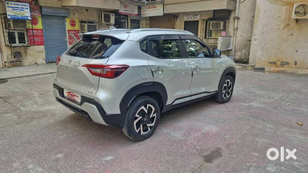 Nissan Magnite 1.0 Xv Turbo Cvt, 2023, Petrol