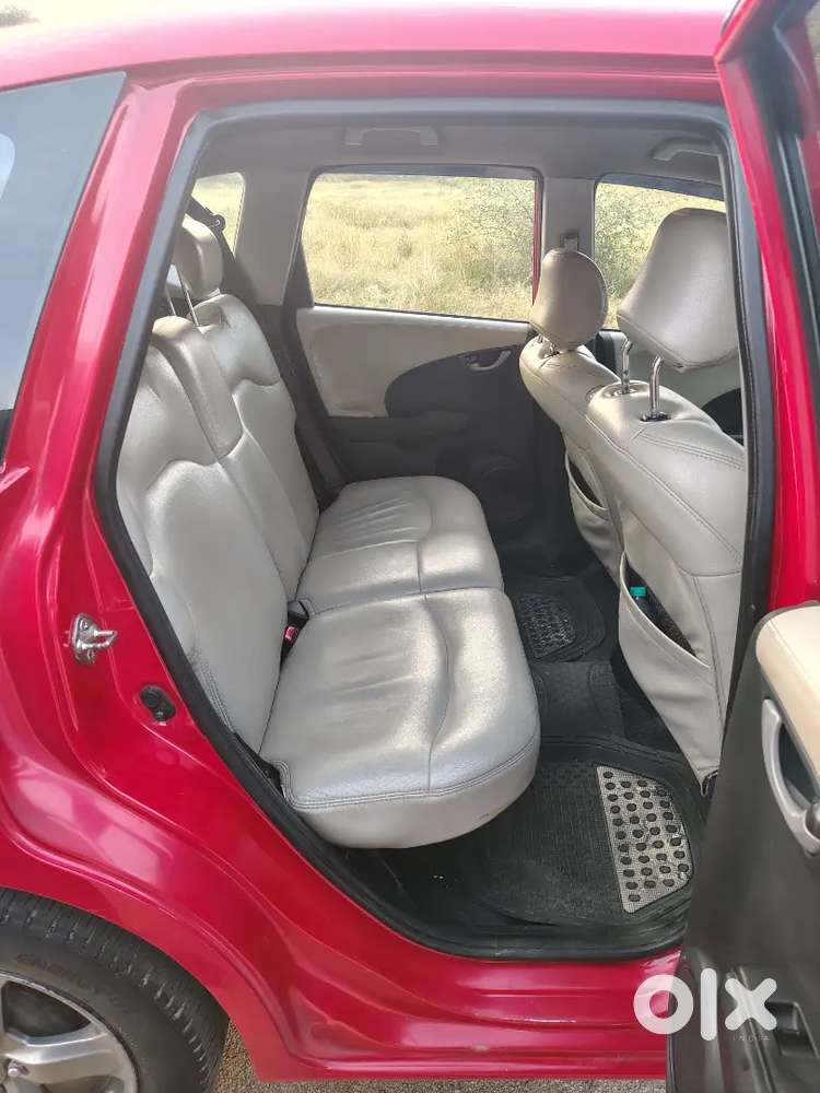 Honda Jazz 2011 Petrol Well Maintained