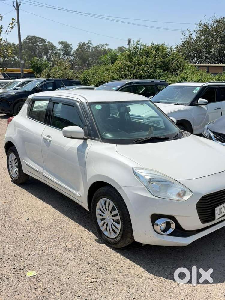 Maruti Suzuki Swift 2018 Petrol Well Maintained