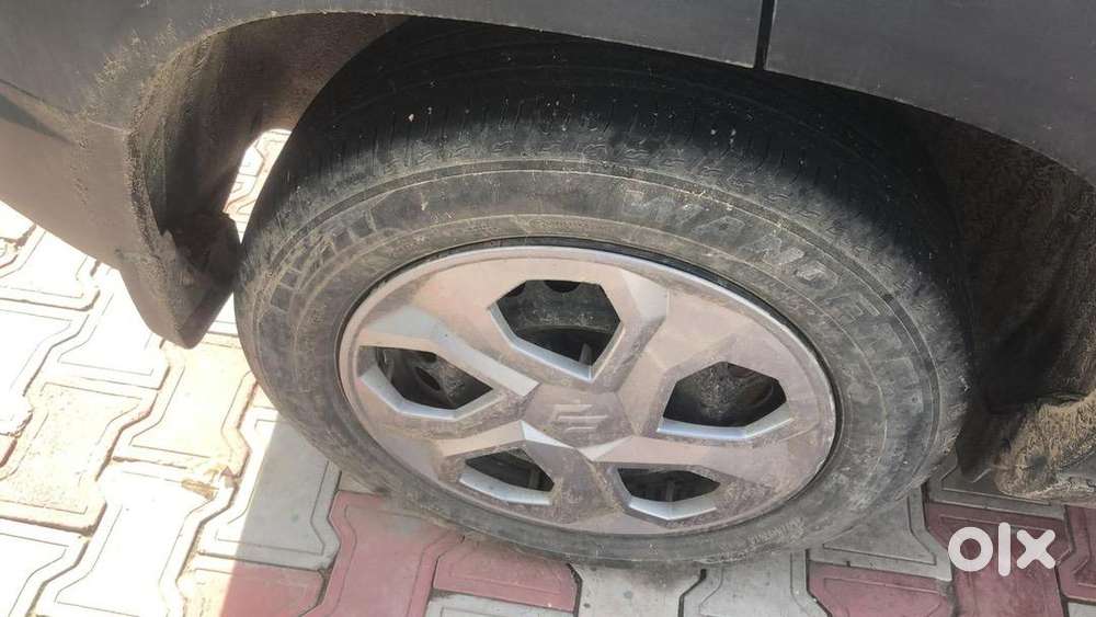 Maruti Suzuki Swift 2023 Cng & Hybrids 42000 Km Driven