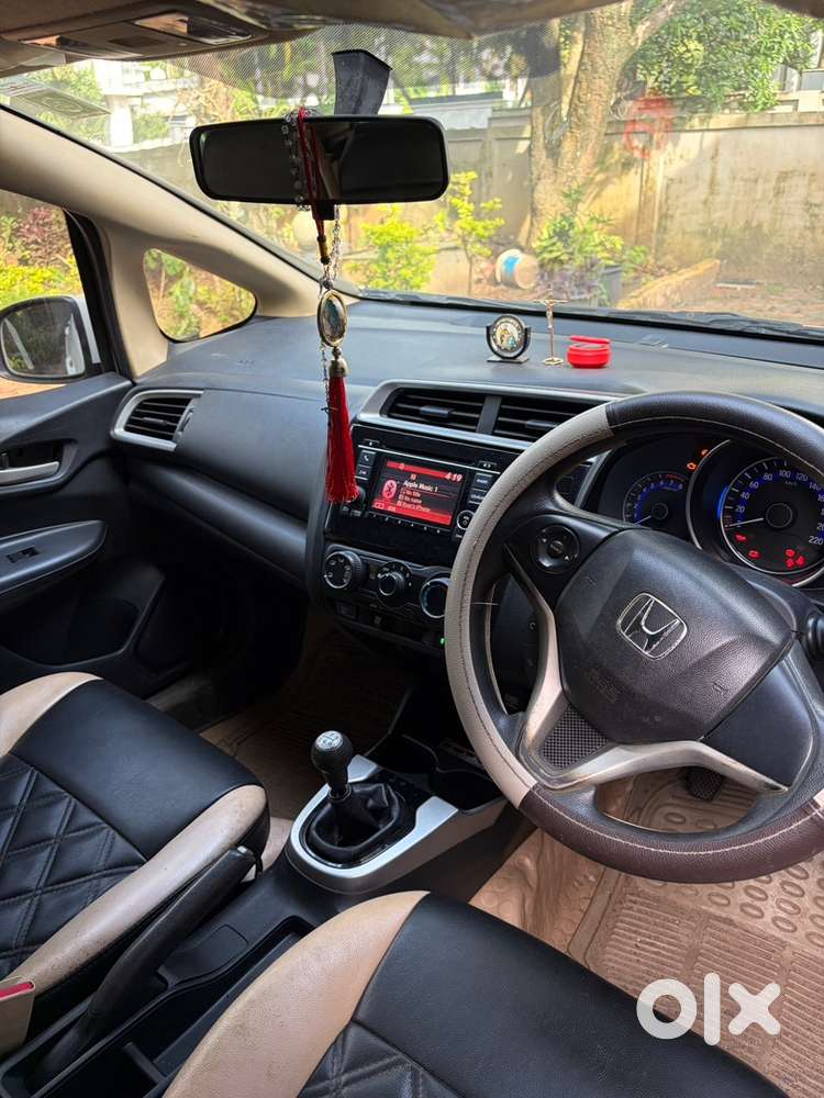 Honda Jazz Petrol 2015