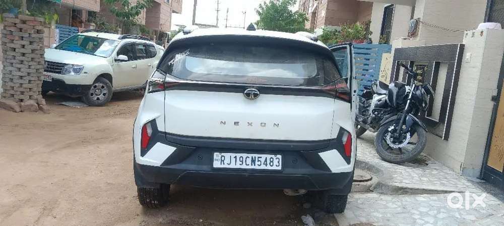 Tata Nexon 2024 Petrol