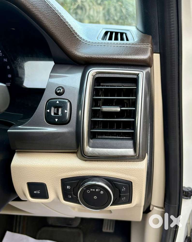 Ford Endeavour 3.2 Titanium At 4x4, 2017, Diesel