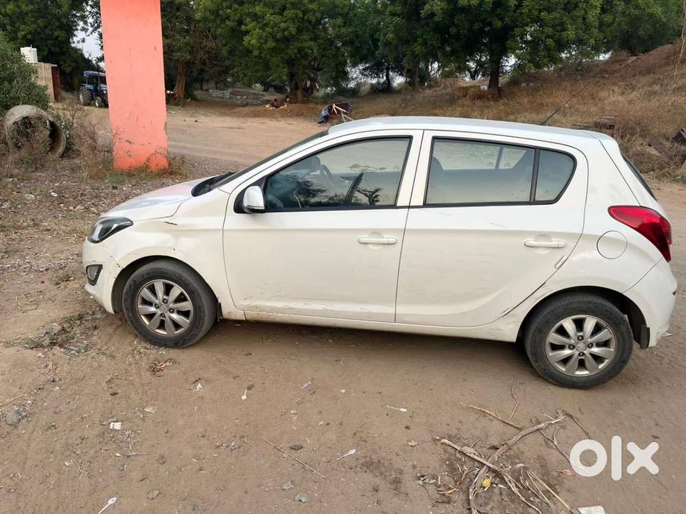 Hyundai I20 2012 Diesel 108700 Km Driven