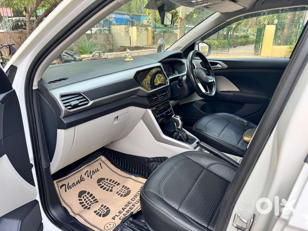 Volkswagen Taigun Topline 1.0 Tsi At (electric Seats), 2022, Petrol