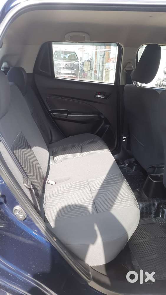 Maruti Suzuki Swift Vxi + Manual, 2021, Petrol