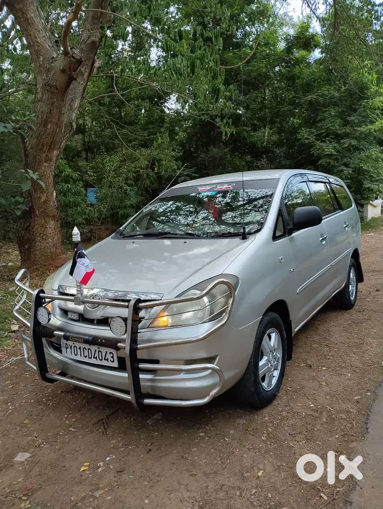 Toyota Innova 2006 Diesel 300000 Km Driven