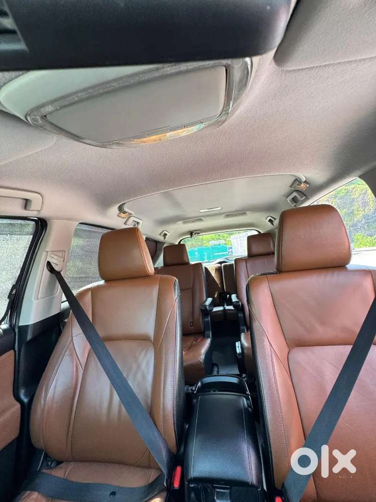 Toyota Innova Crysta 2016 Diesel 70000 Km Driven