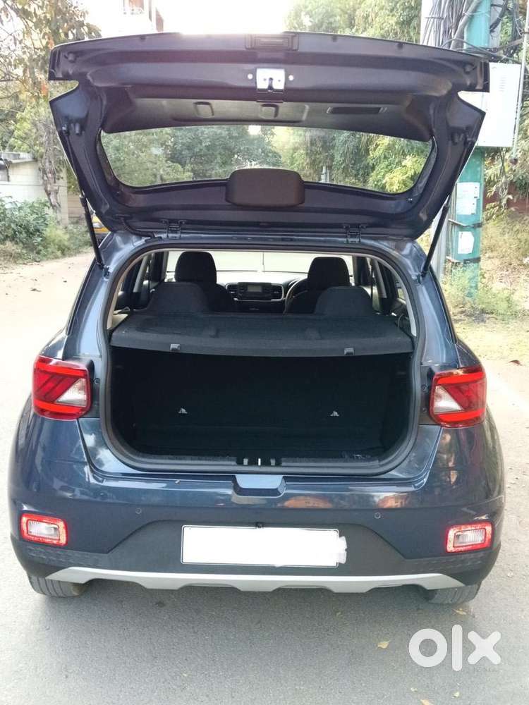 Hyundai Venue S Turbo, 2019, Petrol