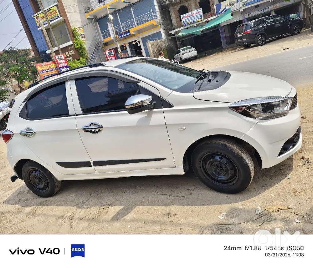 Tata Tiago 2018 Petrol Well Maintained