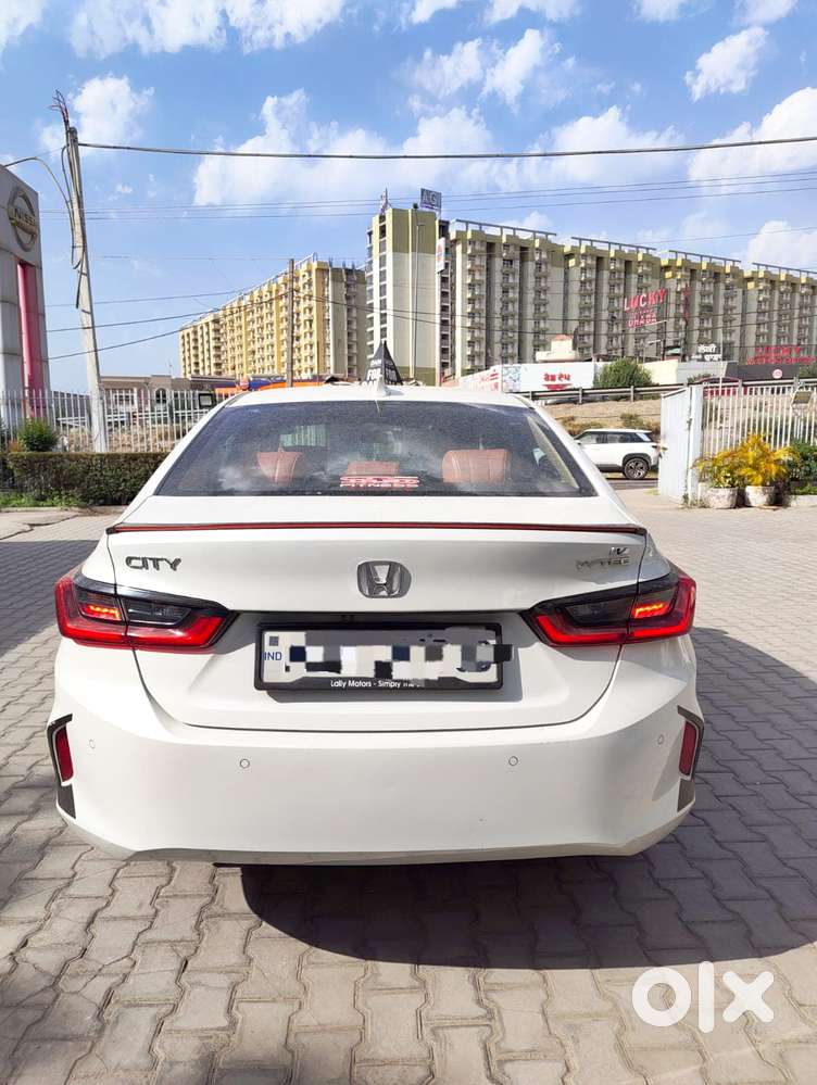 Honda City 1.5 V 5th Gen I-vtec Mt, 2022, Petrol