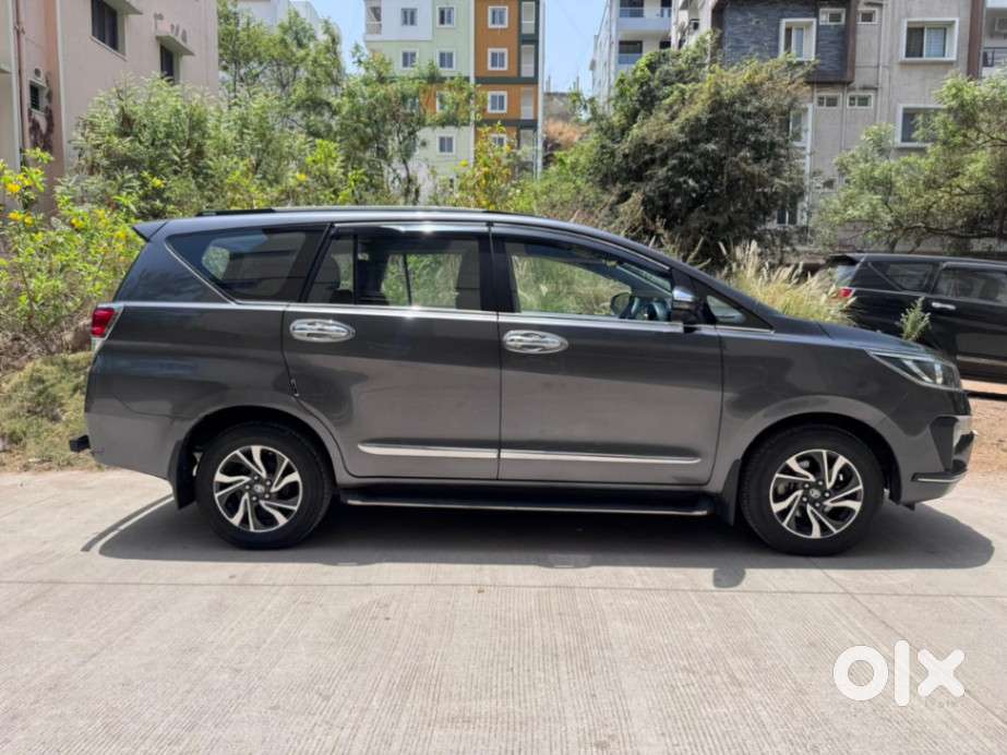 Toyota Innova Crysta G 7 Str, 2022, Petrol