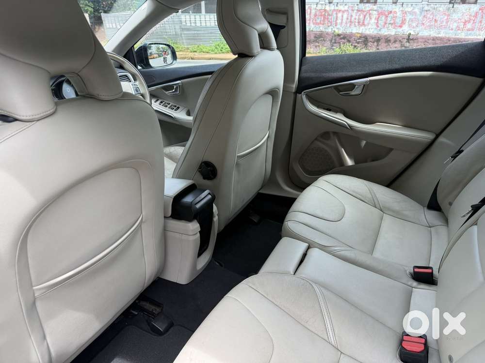 Volvo V40 D3 R Design, 2017, Diesel