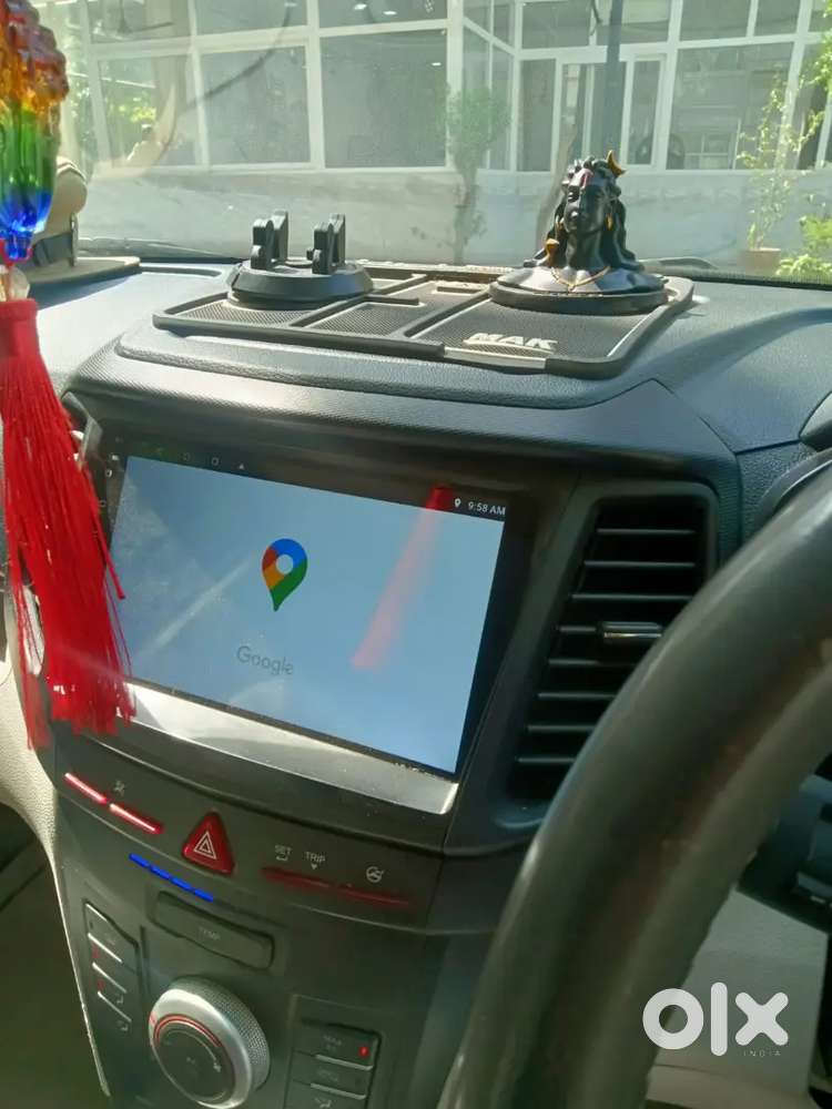 Mahindra Xuv300 1.2 W4 Petrol 2023