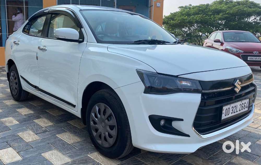 Maruti Suzuki Dzire 1.2 Vxi, 2025, Petrol
