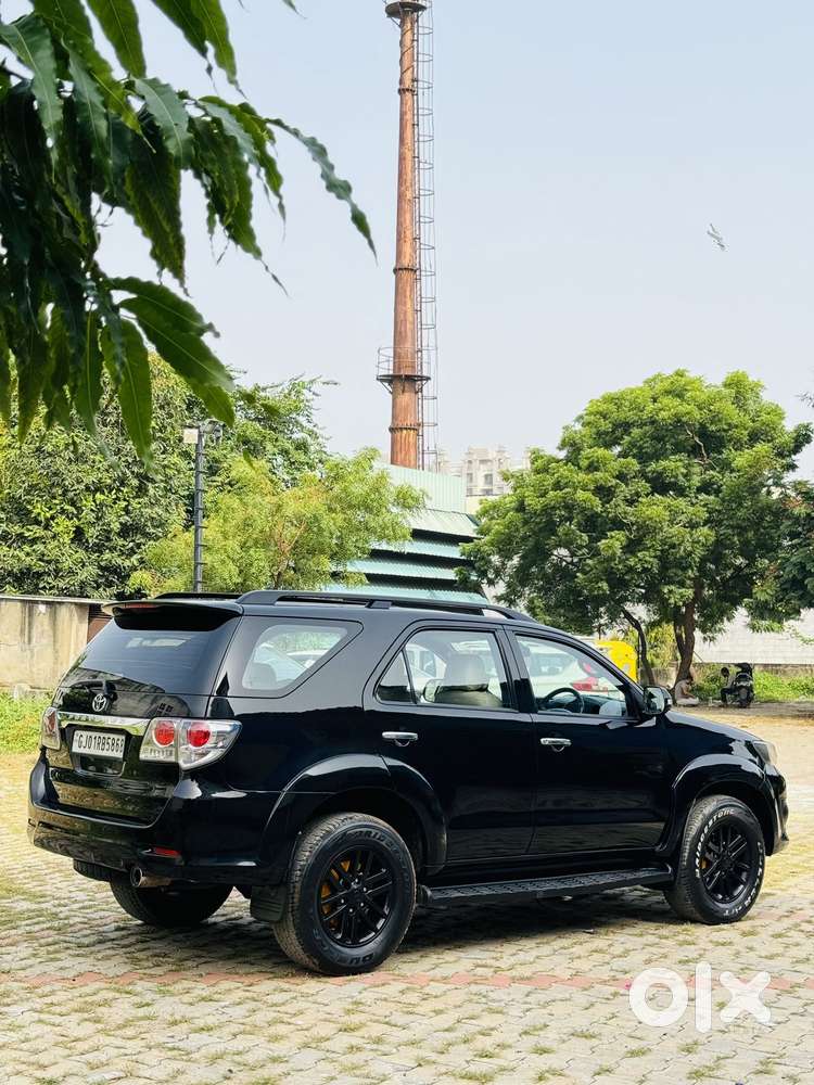 Toyota Fortuner 2011-2016 4x2 Manual, 2013, Diesel