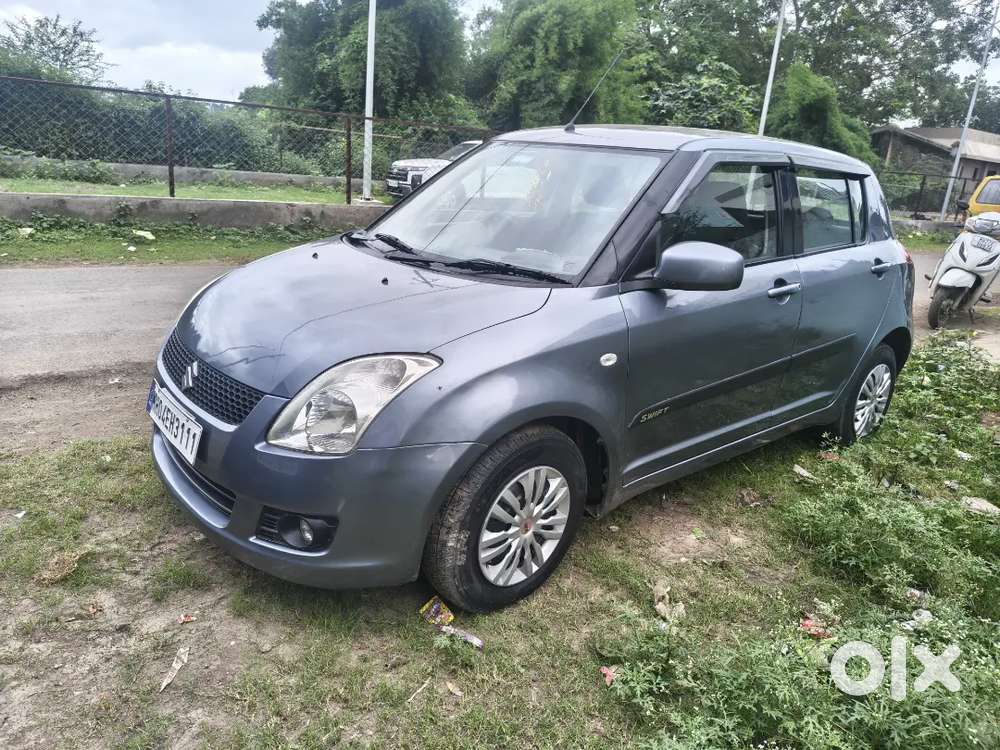 Maruti Suzuki Swift 2010 Petrol Full Top Condition