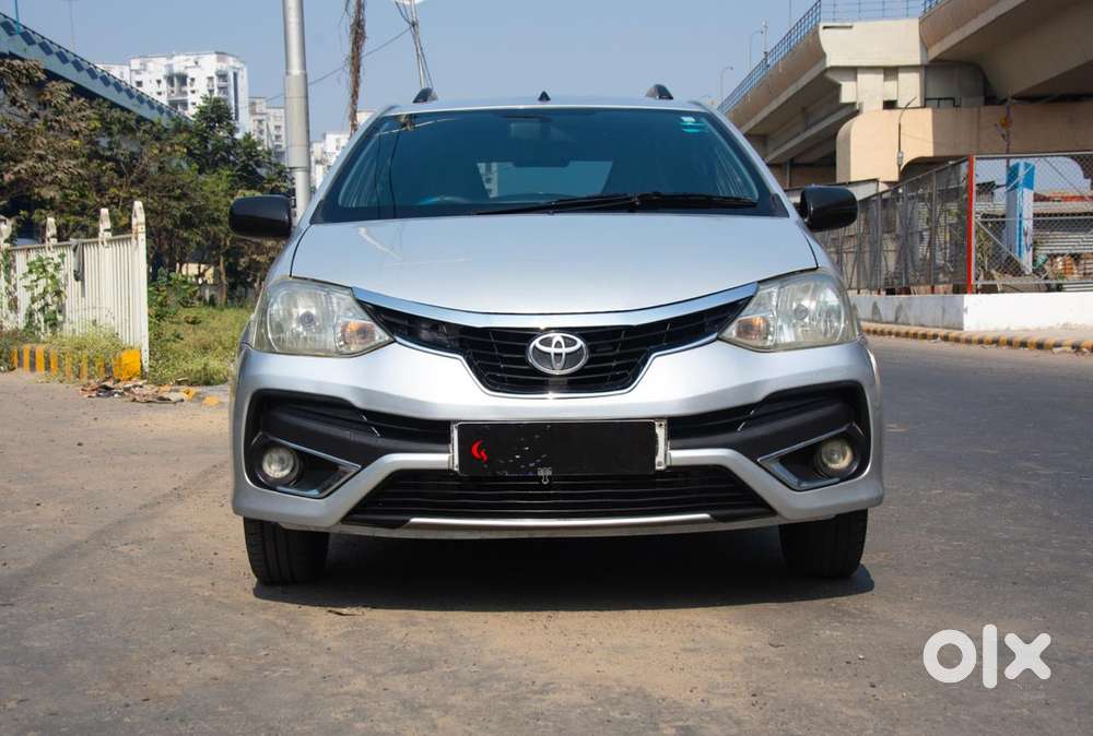 Toyota Etios Liva 2011-2012 G, 2011, Petrol