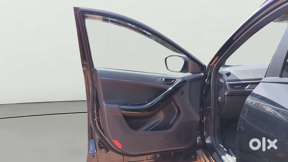 Tata Curvv Accomplished Plus A 1.5 Kryojet Diesel 6mt, 2025, Diesel
