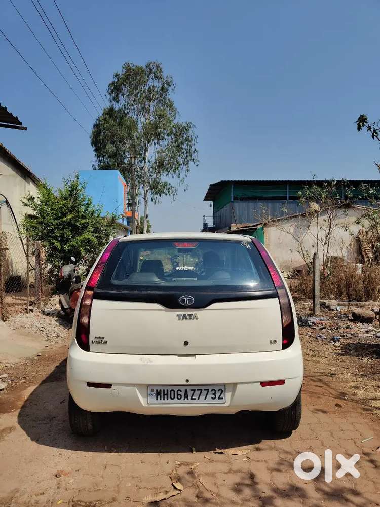 Tata Indica Vista 2011 October Diesel 150000 Km Driven