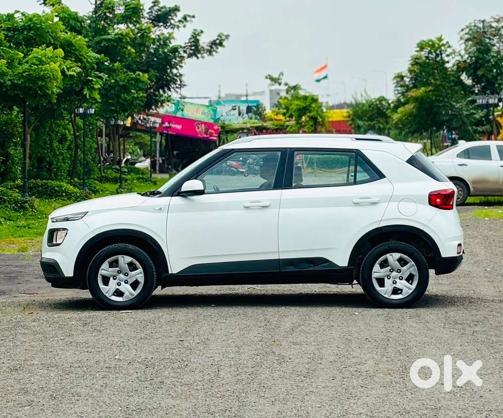 Hyundai Venue S Turbo, 2019, Petrol