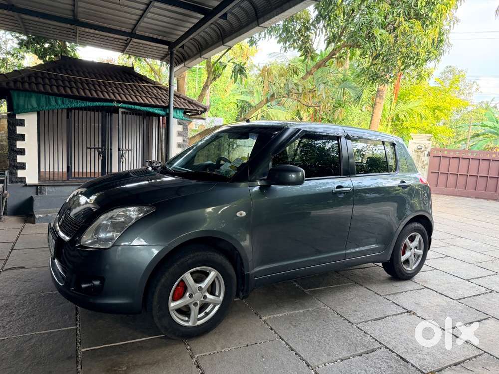 Urgent Sale:  Maruti Swift Vxi 2011