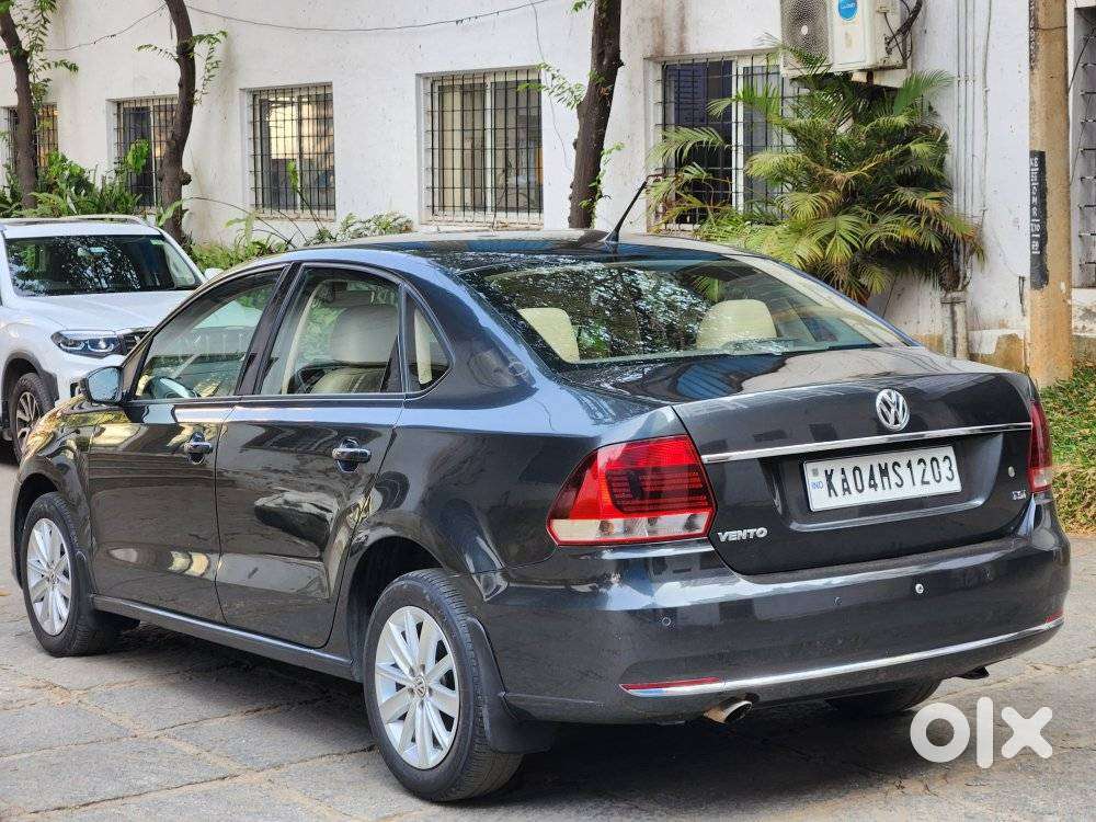 Volkswagen Vento [2015-2017] 1.6 Highline Plus, 2016, Petrol